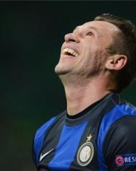  国际米兰旧将反戈一击助恩波利爆冷取胜  