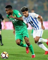  多特蒙德主场战平法兰克福，错失登顶积分榜良机  