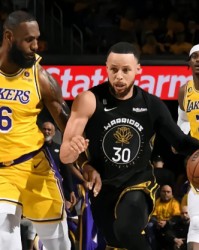  詹姆斯三双助湖人险胜勇士  