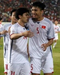  德甲新军圣保利主场首秀爆冷取胜  