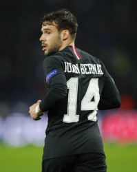  巴黎圣日耳曼官宣，拉莫斯赛季报销  