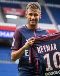  巴黎圣日耳曼官宣续约拉莫斯至2026年夏  